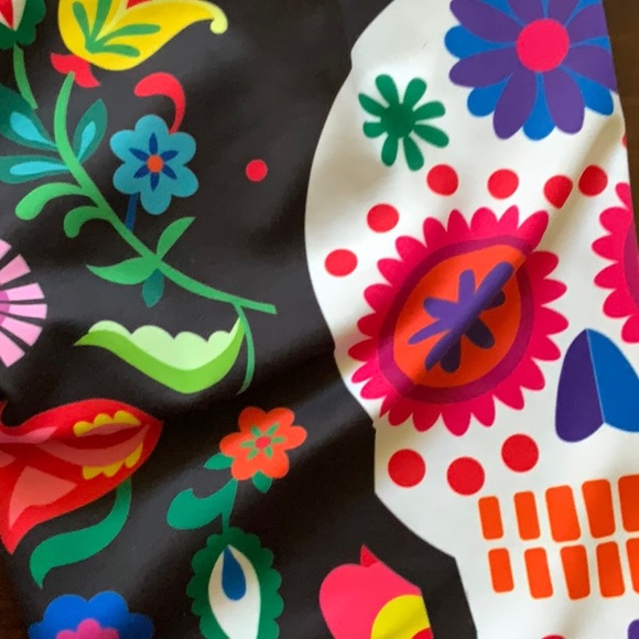 Sugar skull 💀 bike shorts - Picture 7 of 7